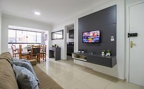 BK34 - Belo Apartamento, 2 Dorm Climatizados, Garagem, Wi-Fi